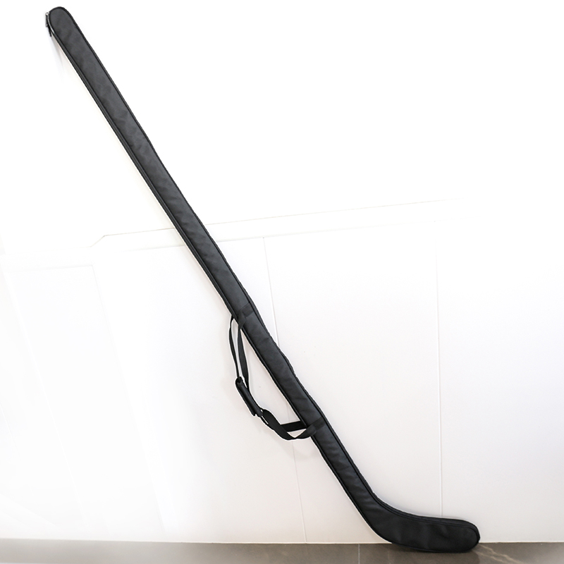 Reisebag for tilpassbare ishockeypinner
